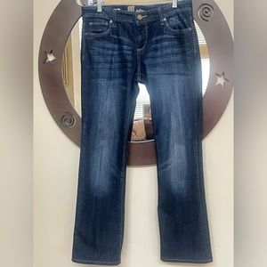 Never worn Kut from the Kloth Farrah Baby Bootcut Jeans.
